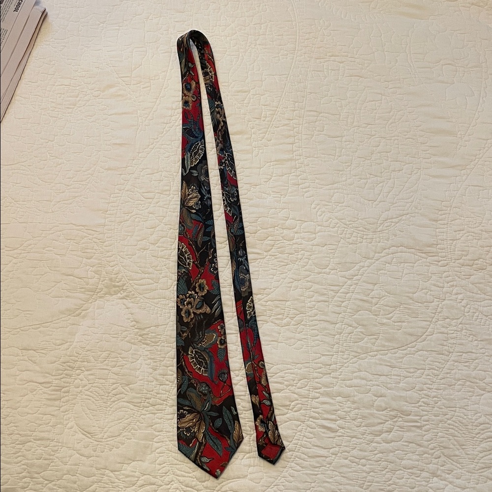 Kenneth Roberts tie (circa 1988)